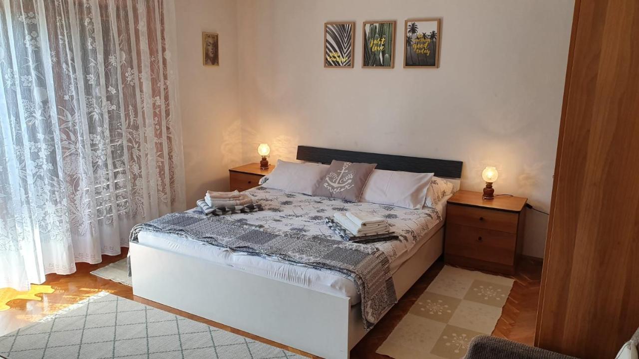 Apartmani Sofia Njivice Exteriér fotografie