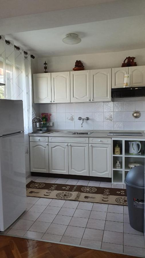 Apartmani Sofia Njivice Exteriér fotografie